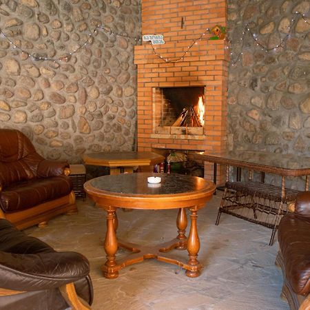 Guest House Oxygen Kazbegi Extérieur photo